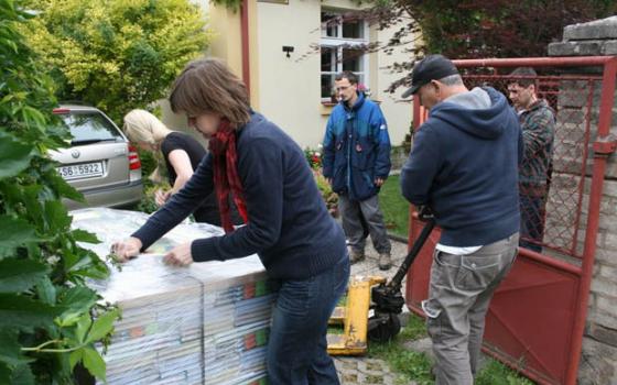 Kniha Táborové dobrodružství dorazila na ústředí, distribuce začíná Kniha Táborové dobrodružství dorazila na ústředí, distribuce začíná